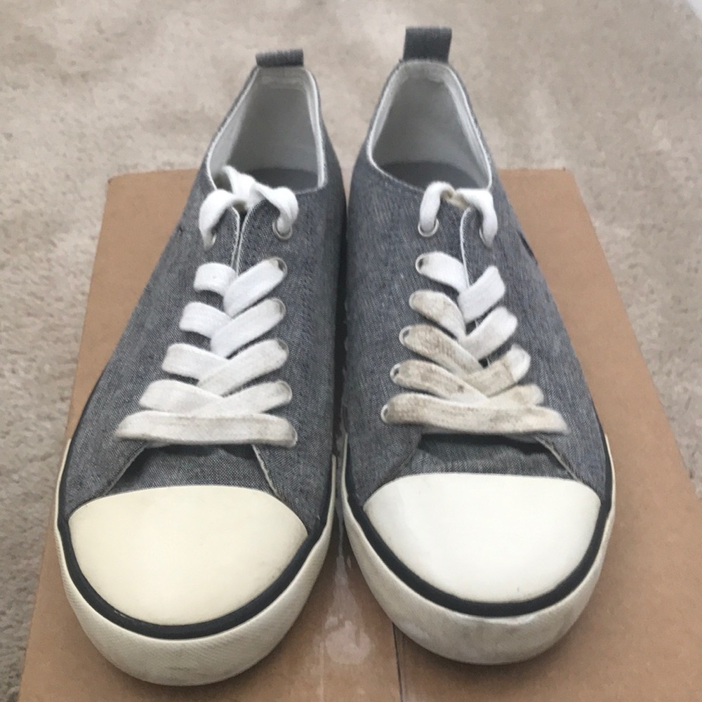 Big boys size 6, Polo sneakers